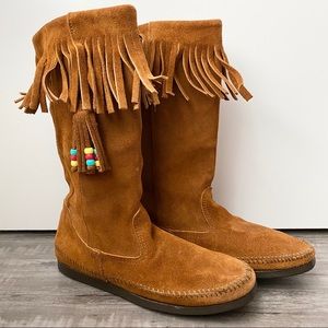 NWOT Minnetonka Fringe Boots (Relist)